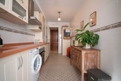 For sale lovely apartment with private terrace in Vejer ID v2e4j