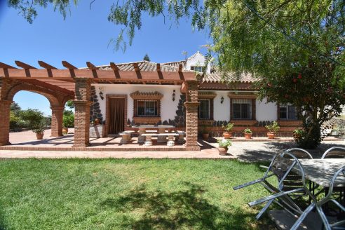Beautiful finca in Medina Sidonia with stunning views m0e9d
